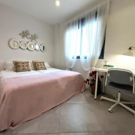 Triana Procurador Con Terraza Privada * Siviglia